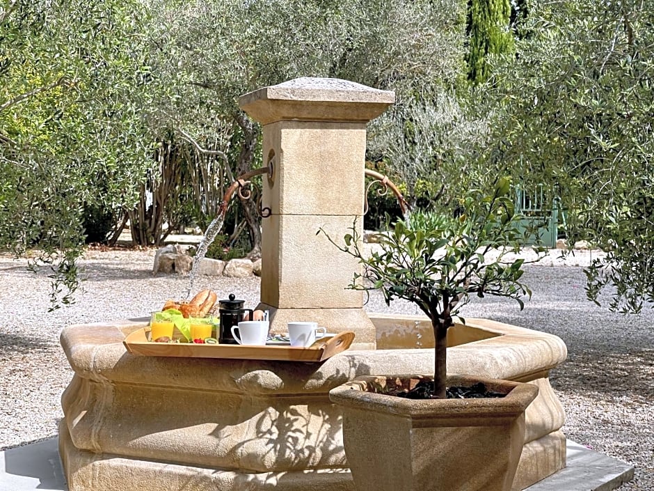 Domaine Au Coeur des Alpilles