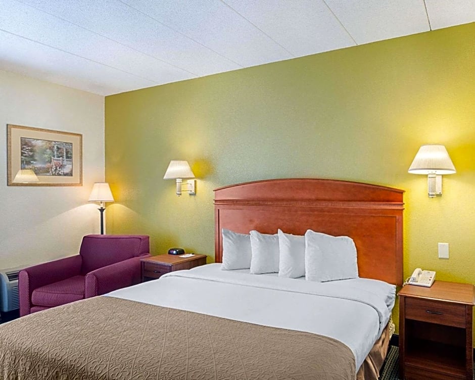 Quality Inn & Suites Worcester