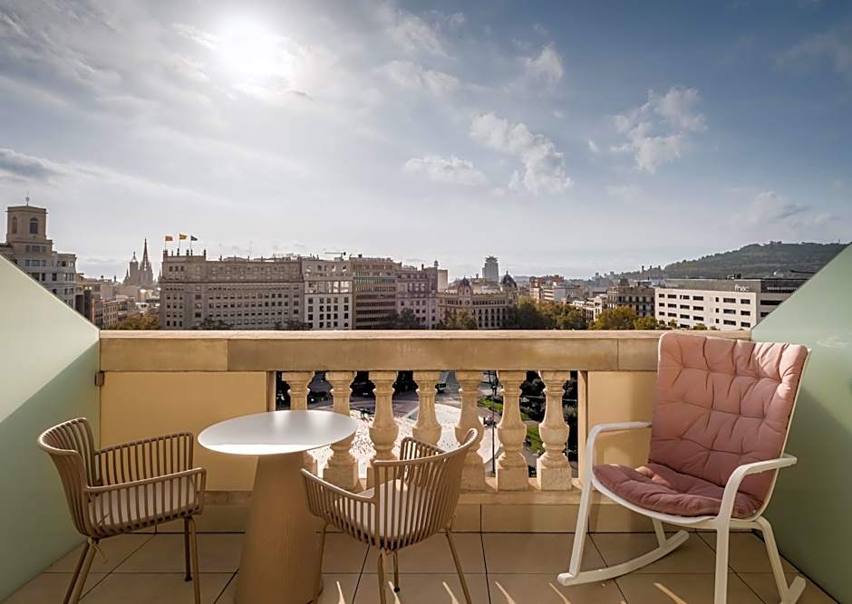 45 Times Barcelona Hotel