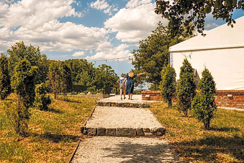 Stara Szkoła Boutique Hotel