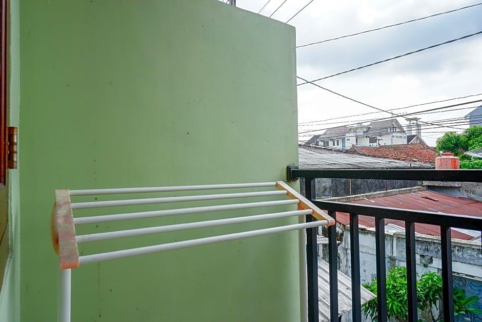 RedDoorz Syariah @ Elga Sastro Inn Malioboro