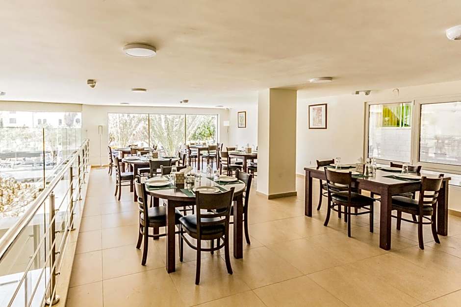 The Seventh Star Hotel Suites