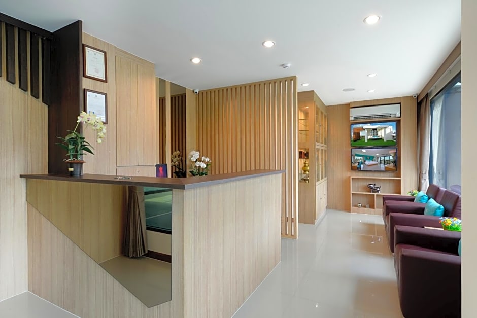 Siri Ratchada Bangkok