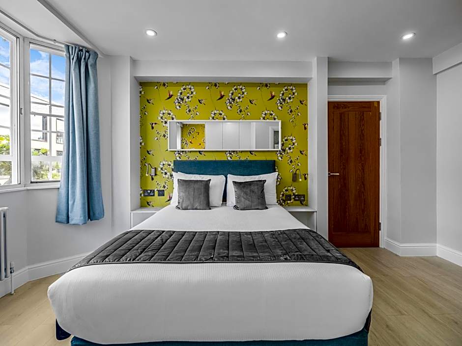 Photo 1 of 77 of Chelsea Cloisters Serviced Apartments