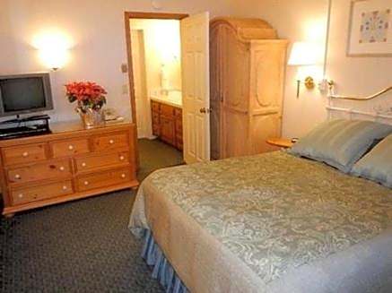 GetAways at Olympic Village Inn