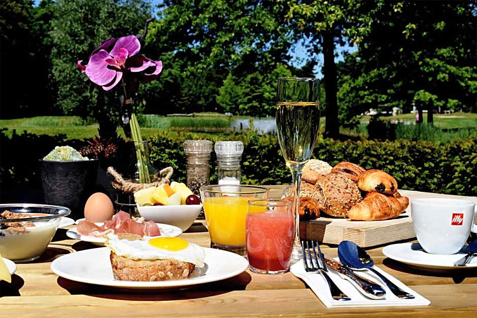 DoubleTree by Hilton Royal Parc Soestduinen