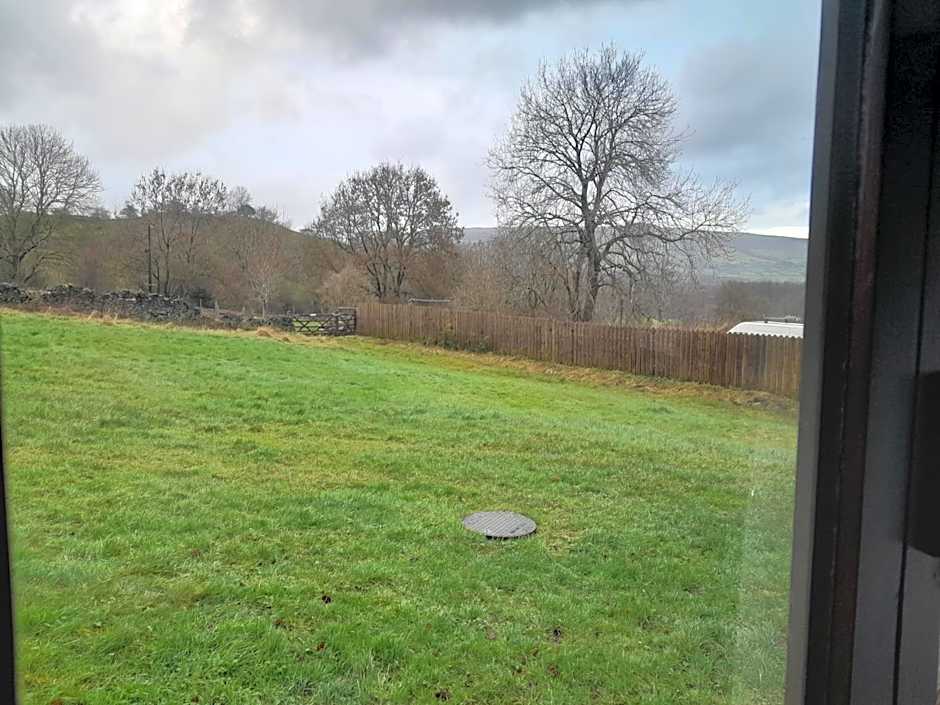 Ye Olde Bowling Green Inn