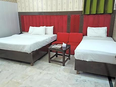 Classic Triple Room