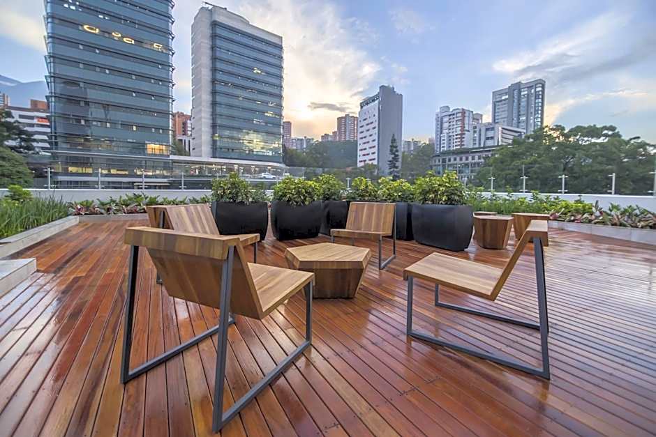 City Express Plus by Marriott Medellín Colombia