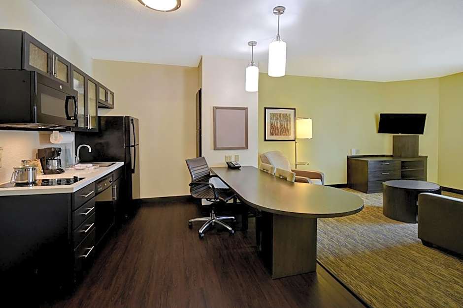 Candlewood Suites St Clairsville By IHG