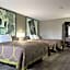 Super 8 by Wyndham Monroe