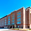  La Quinta Inn & Suites by Wyndham Dallas - Frisco Stadium