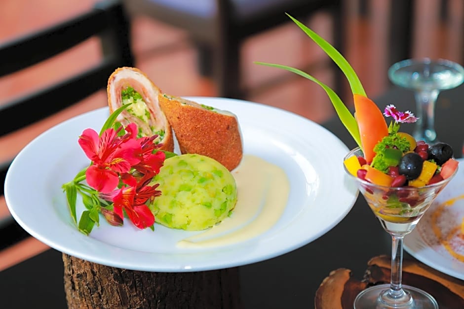 Oak-Ray Summer Hill Breeze Hotel