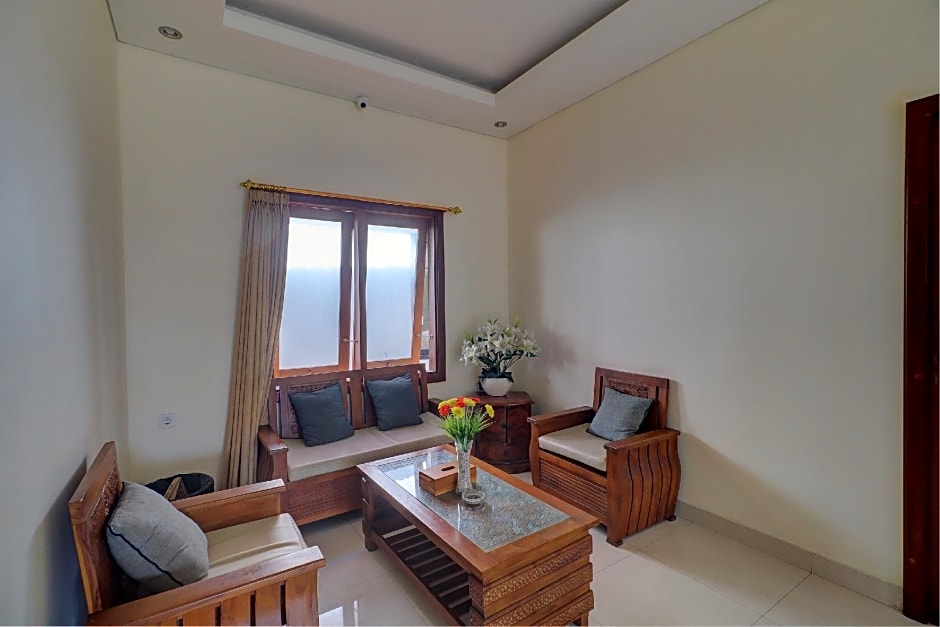 OYO Life 92852 Singgah Hotel Legian