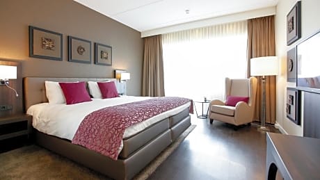 Deluxe Double Room without Spa Access