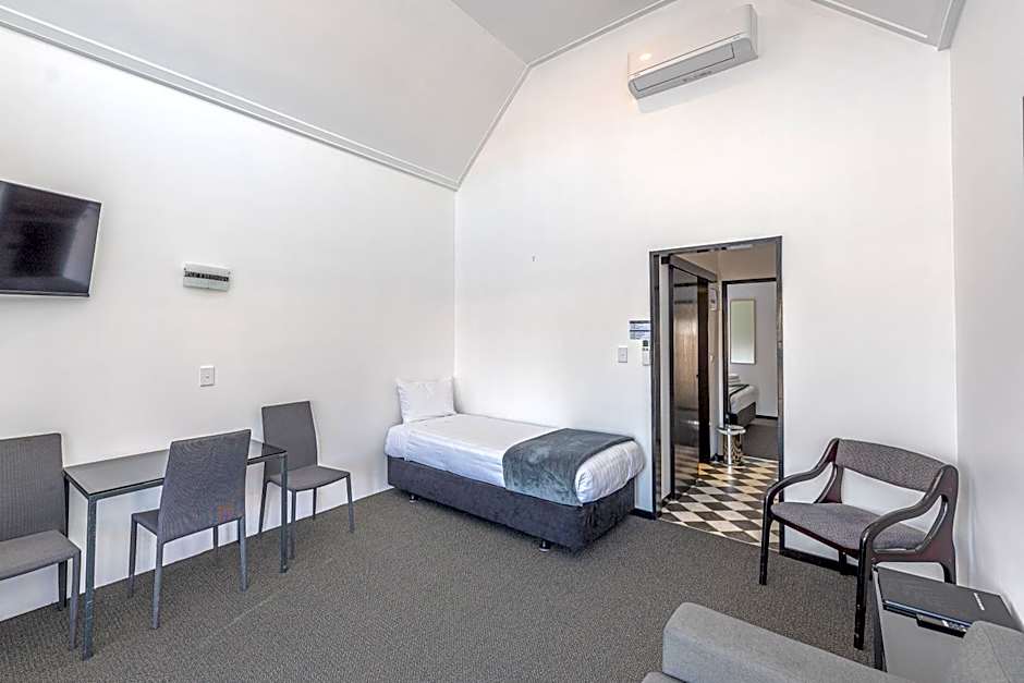 Burwood Motel
