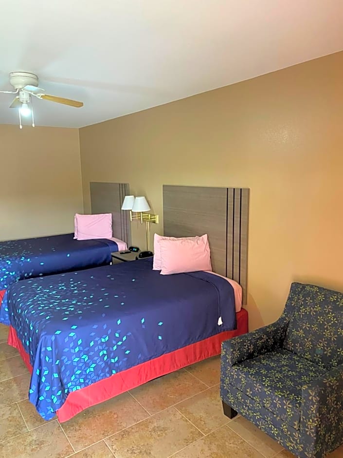 Los Fresnos Inn and Suites