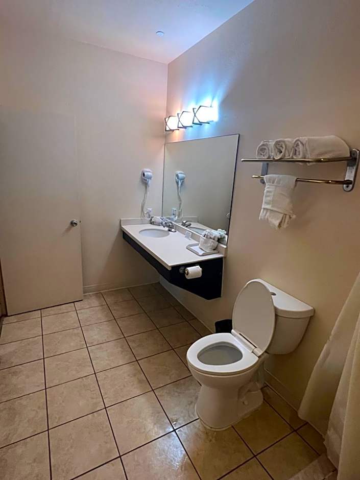 Suites at Sunchase