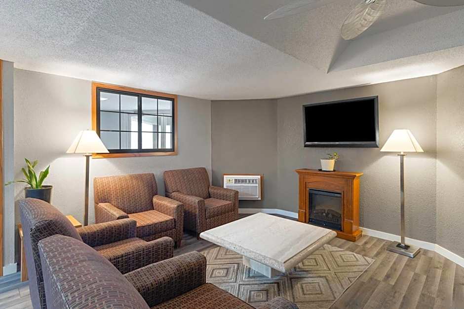 Sauk River Inn & Suites, a Travelodge by Wyndham