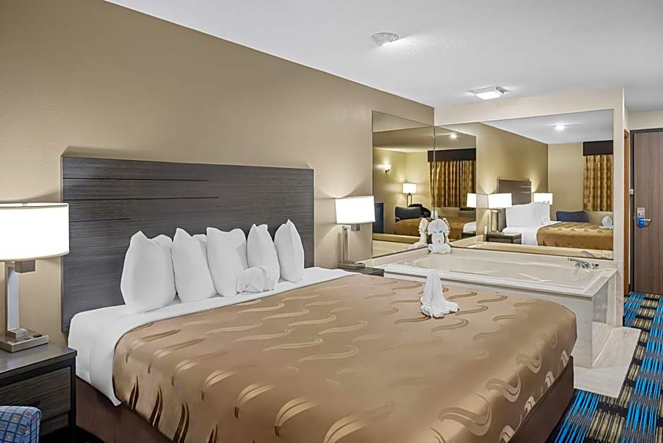 Rodeway Inn Grandville - Grand Rapids