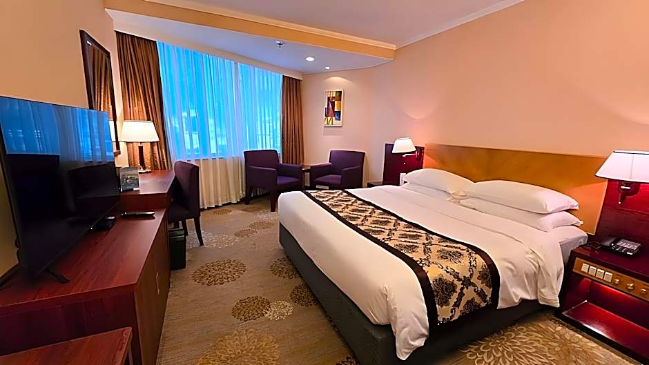 Emperor Hotel