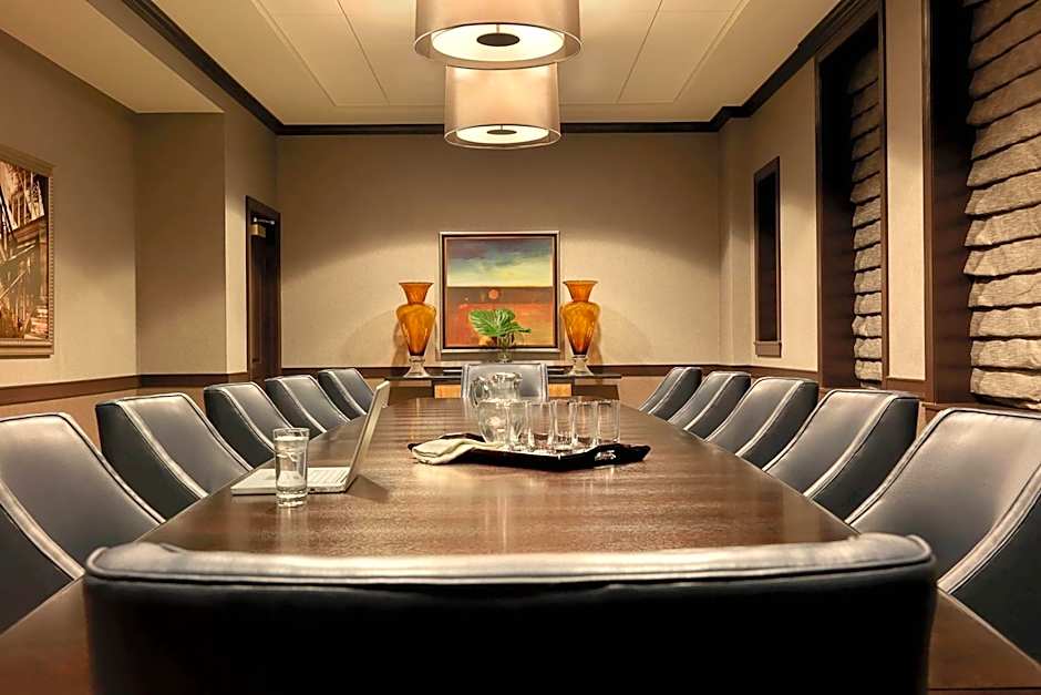 Hotel Blackhawk, Autograph Collection by Marriott