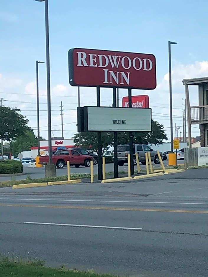 Redwood Inn