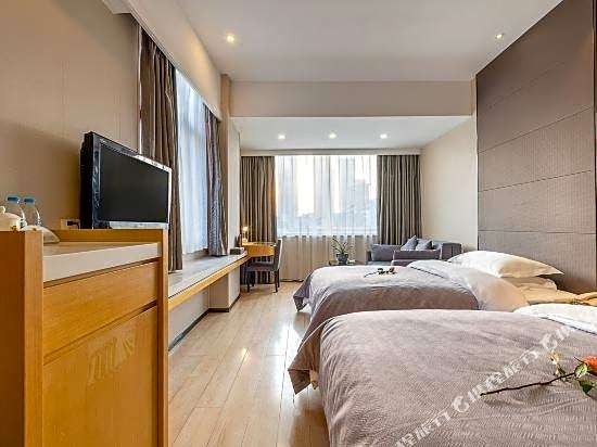 Super 8 Hotel