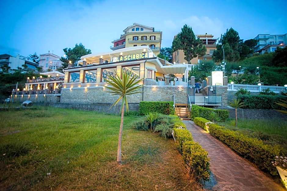 La Sciabica