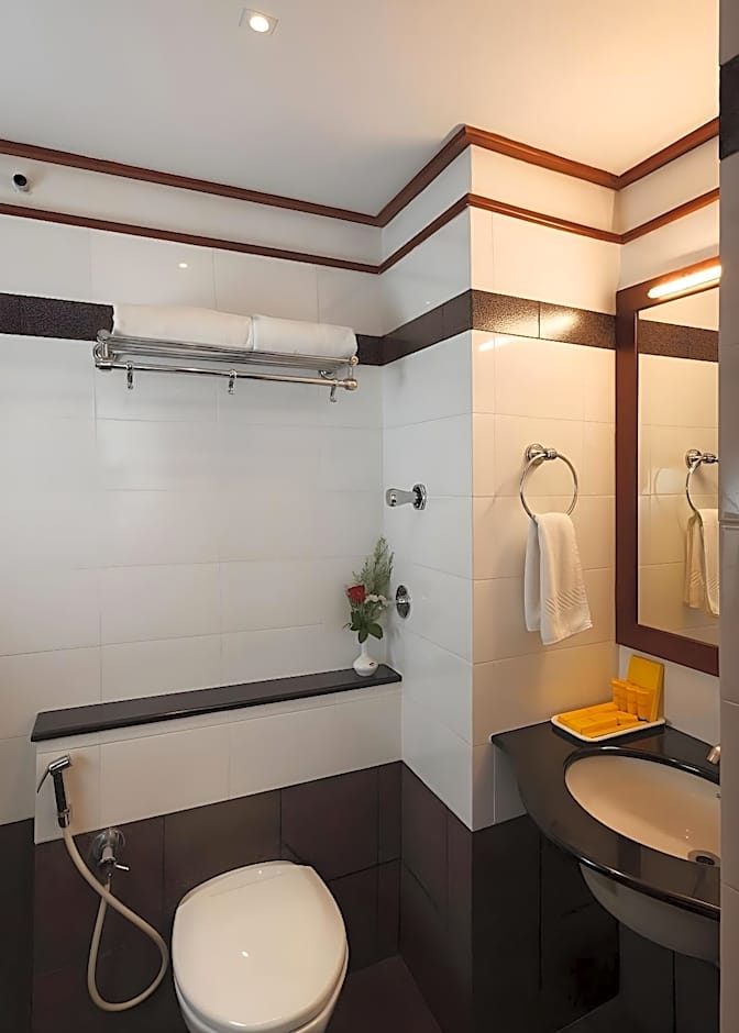 Keys Select by Lemon Tree Hotels, Malabar Gate, Kozhikode