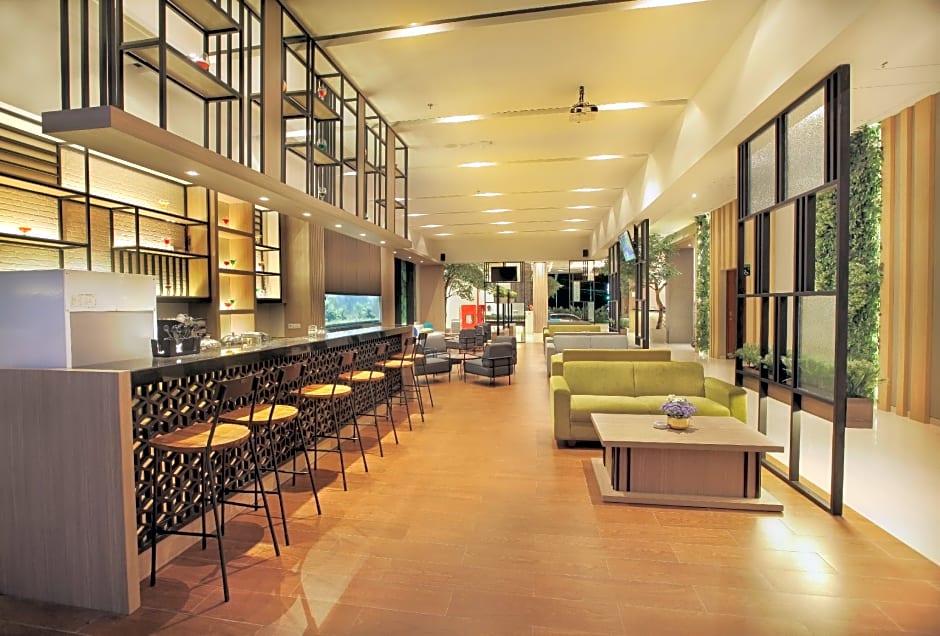 Montana Premier Senggigi