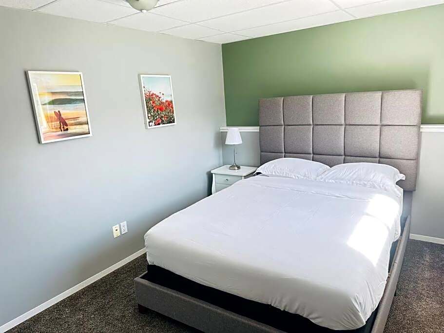 Comfortable 6 bedrooms house