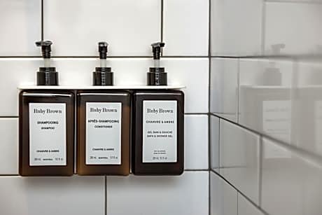 Signature Room, 1 King Bed