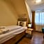 Hotel Isha