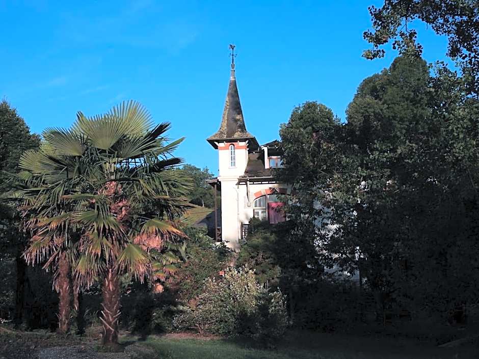 Zdjęcie 1 z 50 — Petit Château