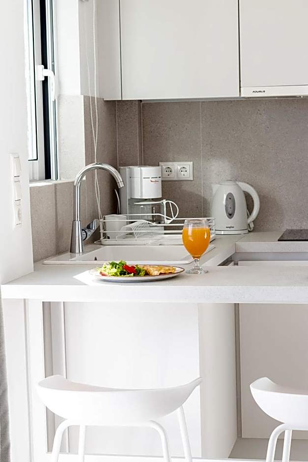 Peroulia Beach Houses