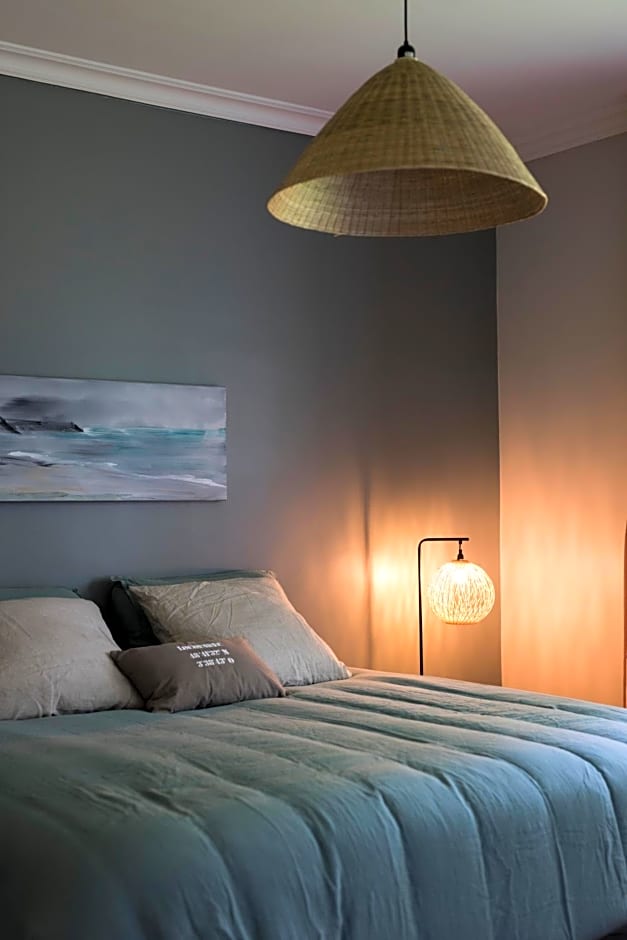 EDEN Locquirec - Piscine & Spa Chambre d hôtes