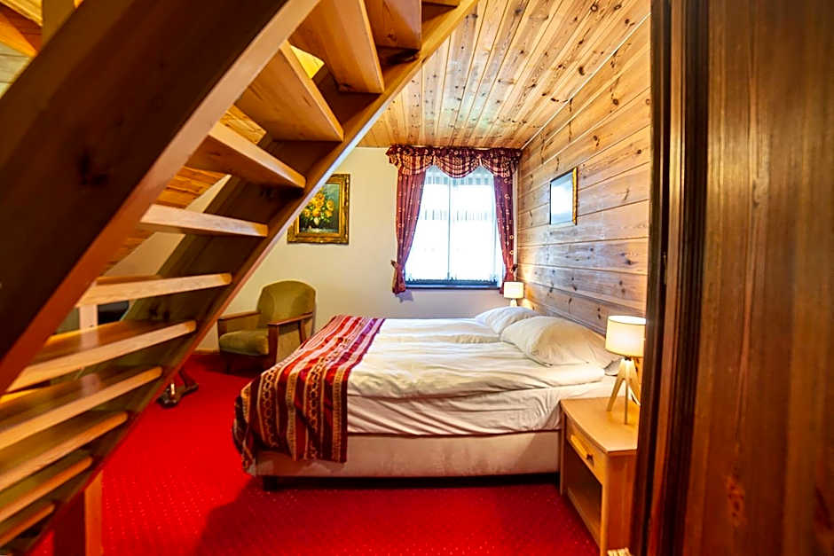 Hotel Dworek Wapionka