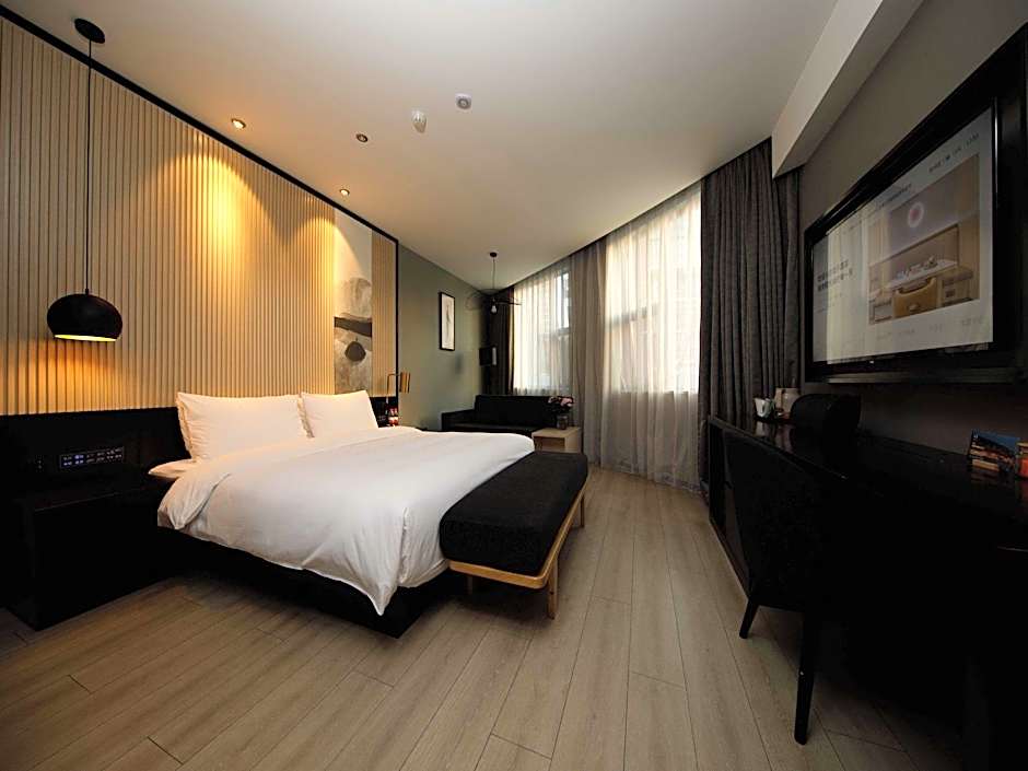 Orange Hotel Jinji Lake in Suzhou Center