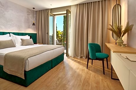 Premium Double or Twin Room with Balcony and Sea View