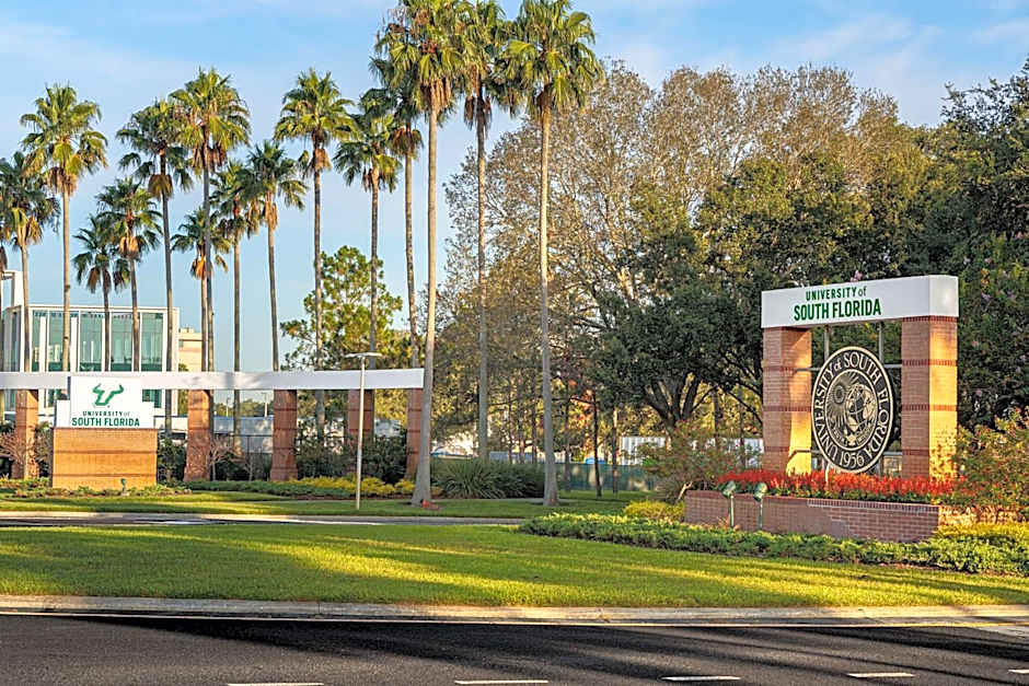 Hyatt Place Tampa Busch Gardens
