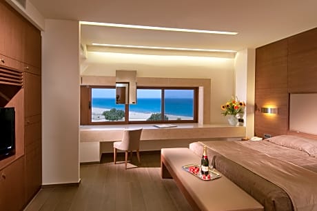 Deluxe Suite with Private Pool