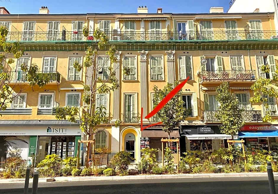 Duplex cosy - hyper centre - Proche mer et Promenade
