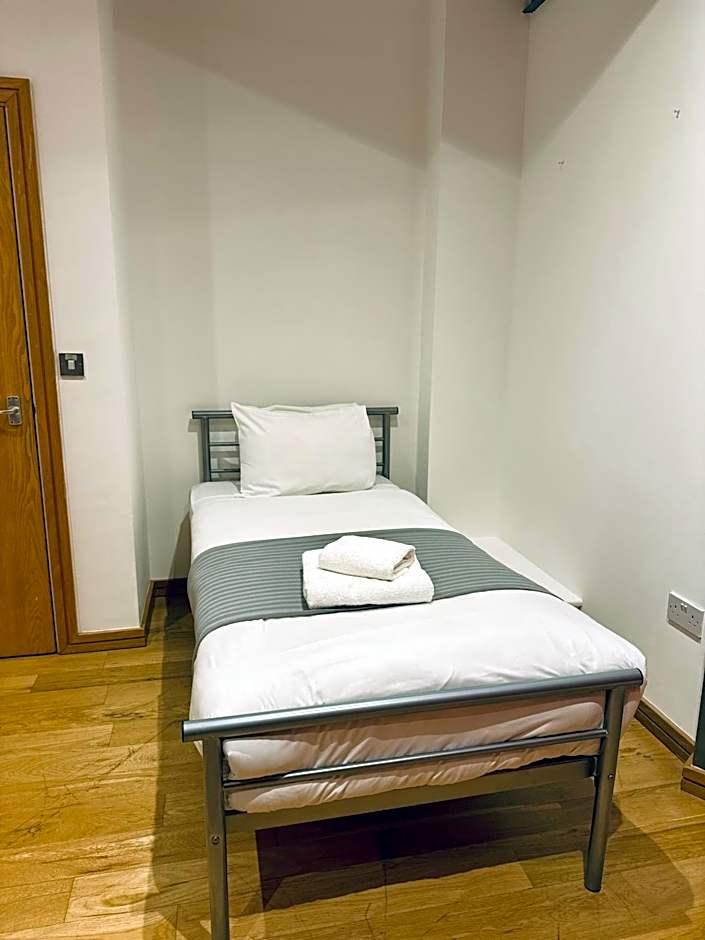 62-66 Farringdon Apartments