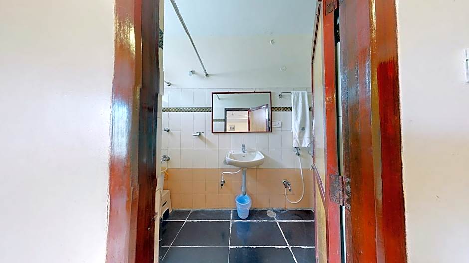 Hotel Sri Sabthagiri