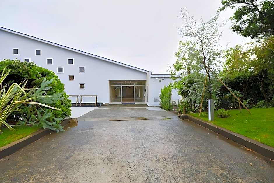 Chikura Tsunagu Hotel