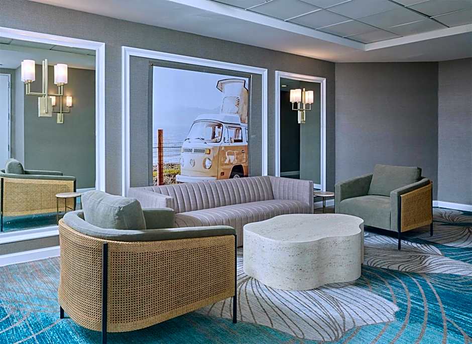 Hyatt Centric Delfina Santa Monica