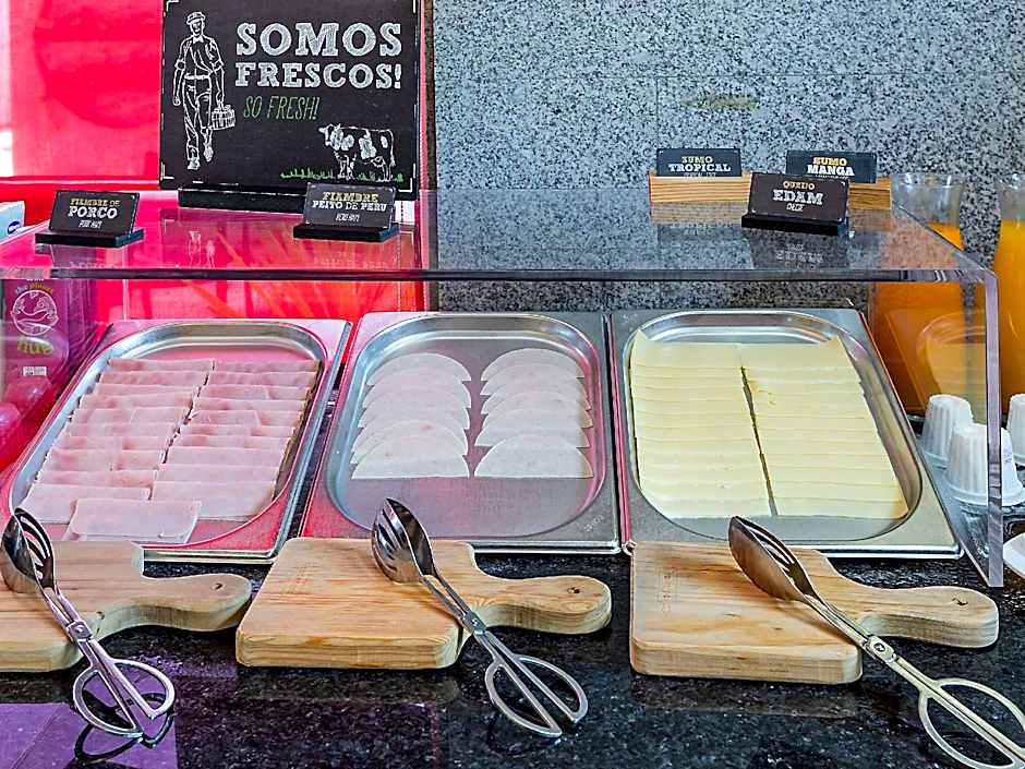 ibis Guimaraes Centro Hotel