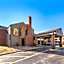 Super 8 by Wyndham Kansas City Airport North