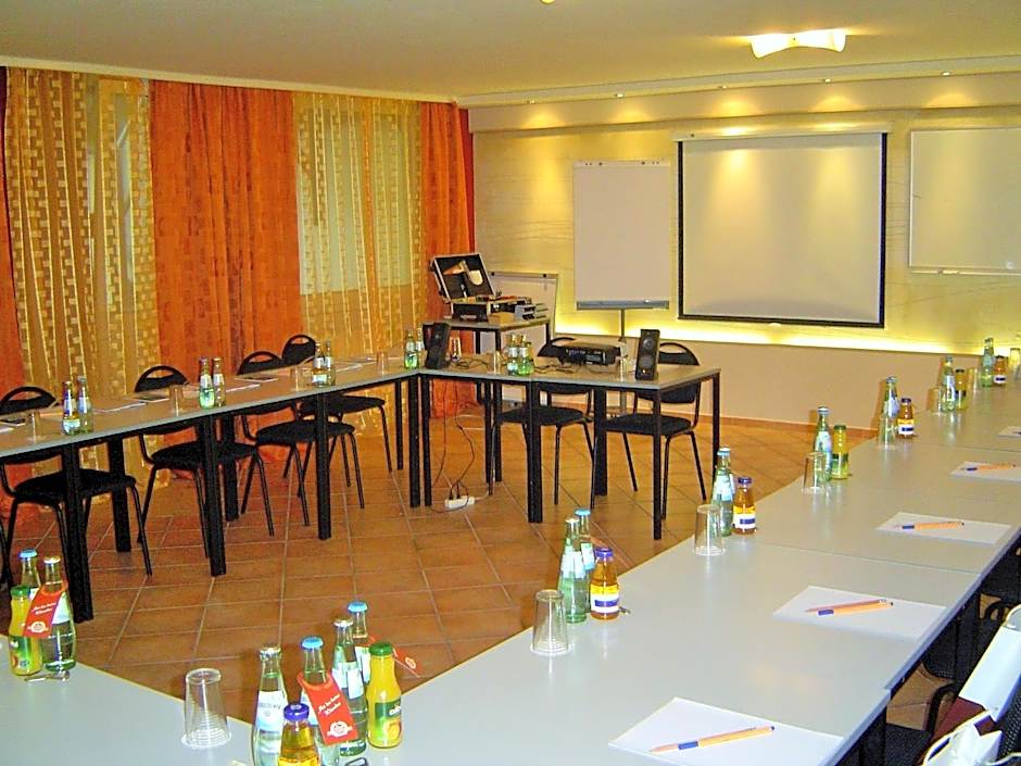 Atomis Hotel DÃ¼sseldorf City